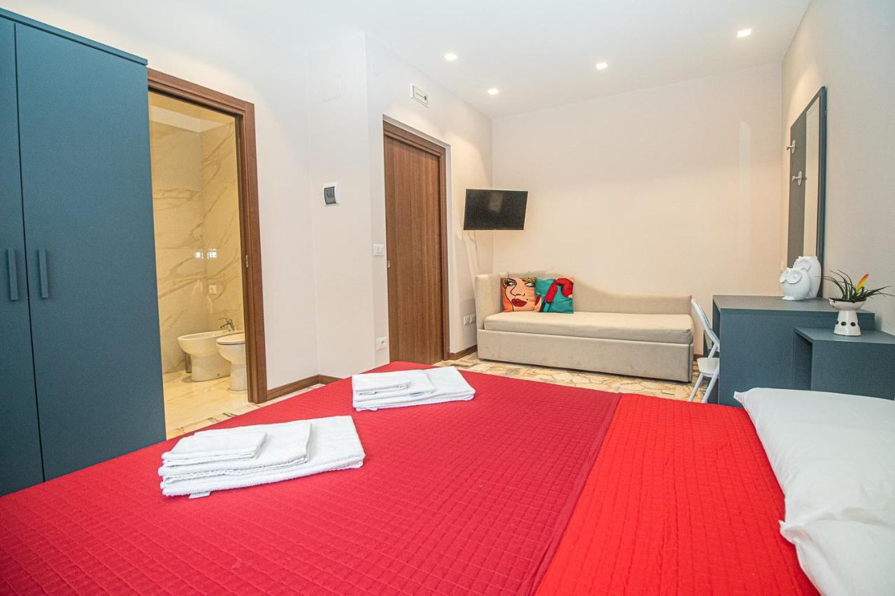 Suebi Rooms Термоли Экстерьер фото