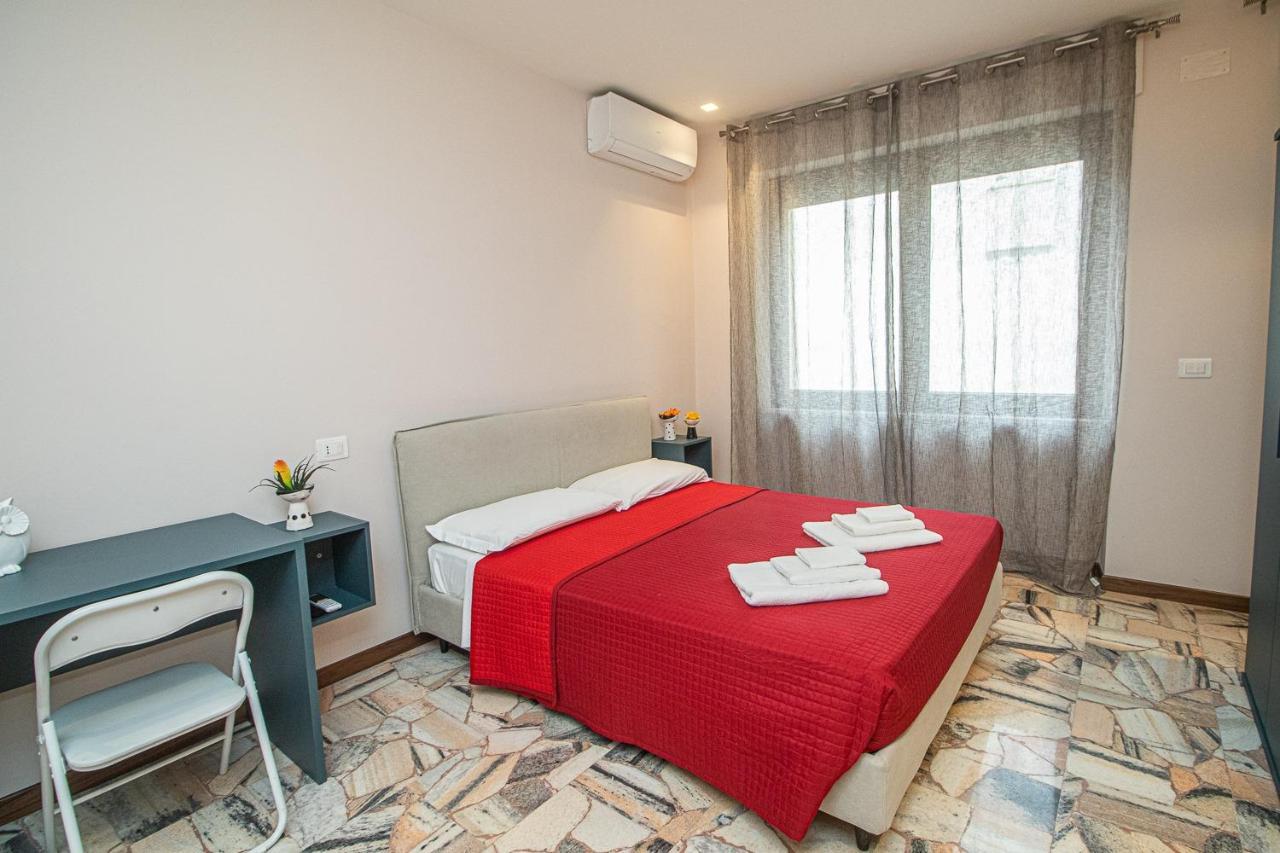 Suebi Rooms Термоли Экстерьер фото