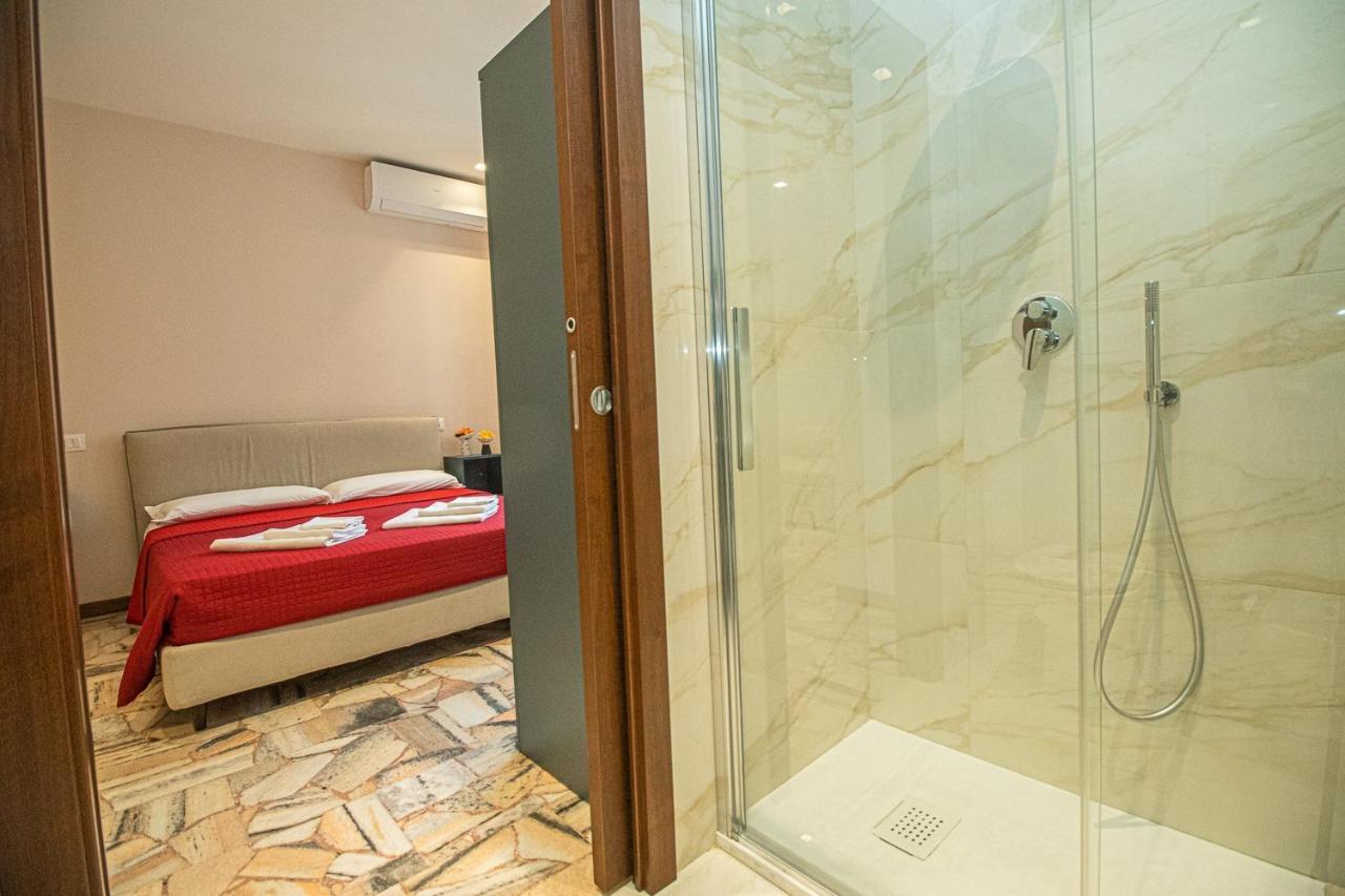 Suebi Rooms Термоли Экстерьер фото