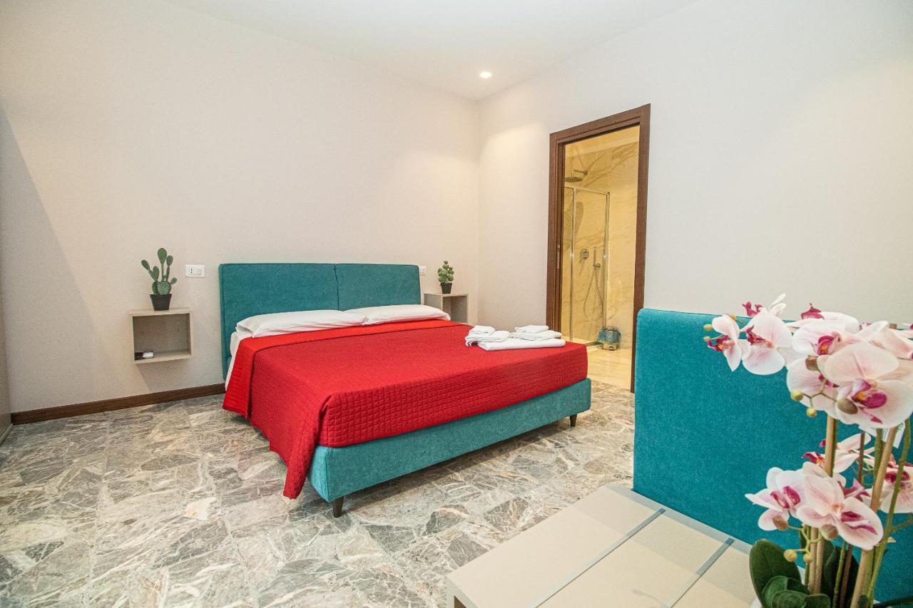 Suebi Rooms Термоли Экстерьер фото