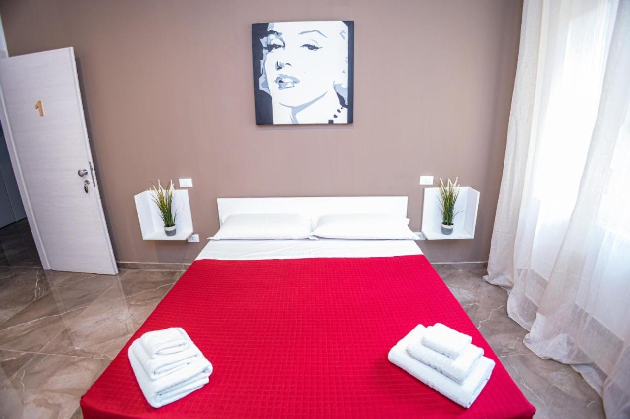 Suebi Rooms Термоли Экстерьер фото