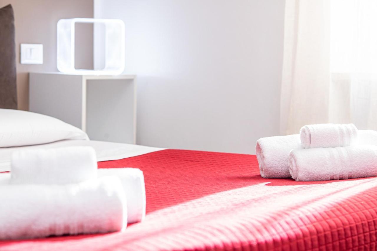 Suebi Rooms Термоли Экстерьер фото